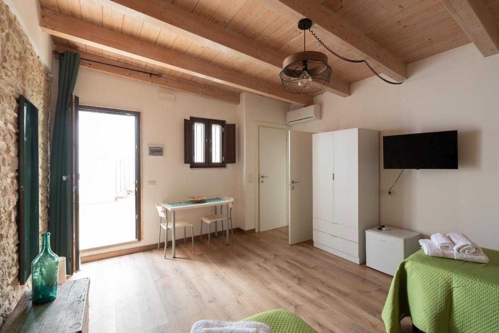 Palazzo Rizzi Dimora Dei Templari Hotel Bitetto Buitenkant foto