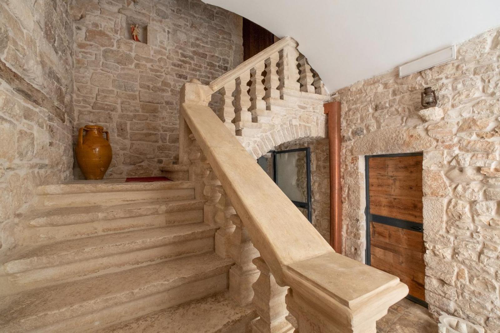 Palazzo Rizzi Dimora Dei Templari Hotel Bitetto Buitenkant foto